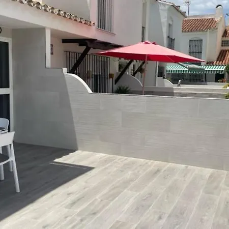Chalet En Guadalmar Сasa de vacaciones *