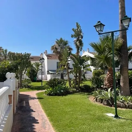 Chalet En Guadalmar Сasa de vacaciones *